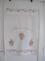 Fraaie overhanddoek hand geborduurd met bloemen goede morgen, Antiek en Kunst, Ophalen of Verzenden