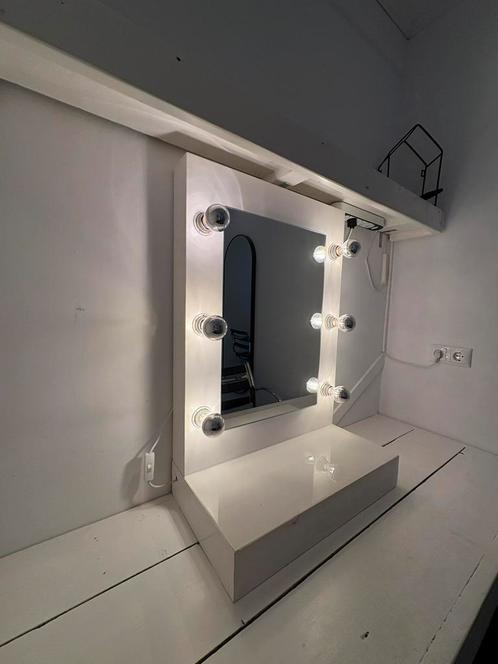 Make up spiegel, Huis en Inrichting, Woonaccessoires | Spiegels, Zo goed als nieuw, Minder dan 100 cm, Rechthoekig, Ophalen