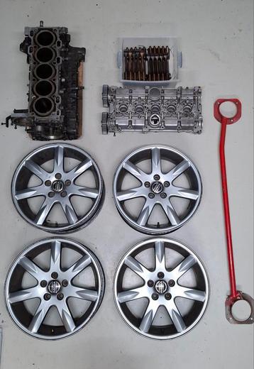 Partij Volvo 850R, T-5R onderdelen. Volan OMP beschikbaar voor biedingen