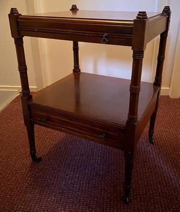 Salontafeltje/Theetafeltje @1950 beschikbaar voor biedingen