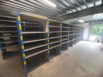 Magazijnstelling 2 X 8 meter beschikbaar voor biedingen