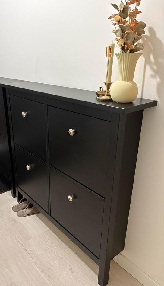 Ikea Hemnes schoenenkast zwartbruin - 4 vakken, Huis en Inrichting, Kasten | Schoenenkasten, Gebruikt, Ophalen