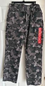 Airwalk Camouflage Cargo Broek - Maat 30x30 - Nieuw, Ophalen of Verzenden, Nieuw, Overige maten, Overige kleuren