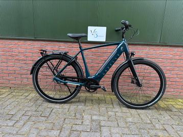 Gazelle Ultimate C8+ 57cm 2024 DEMO 72km totaal met Bosch beschikbaar voor biedingen
