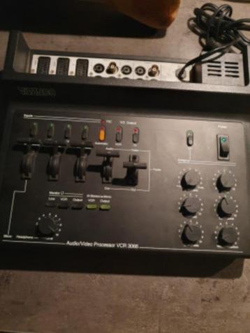 Werkende vintage Vivanco audio/video processor vcr 3066... beschikbaar voor biedingen