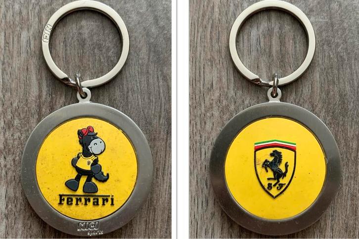 Ferrari SleutelHanger, Verzamelen, Automerken, Motoren en Formule 1, Ophalen of Verzenden