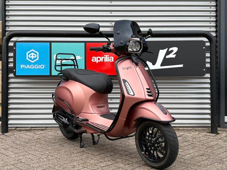Vespa Sprint | Rose Gold | Brom | 2024 | 795 km | 1 eig, Fietsen en Brommers, Scooters | Yamaha, Zo goed als nieuw, Overige modellen