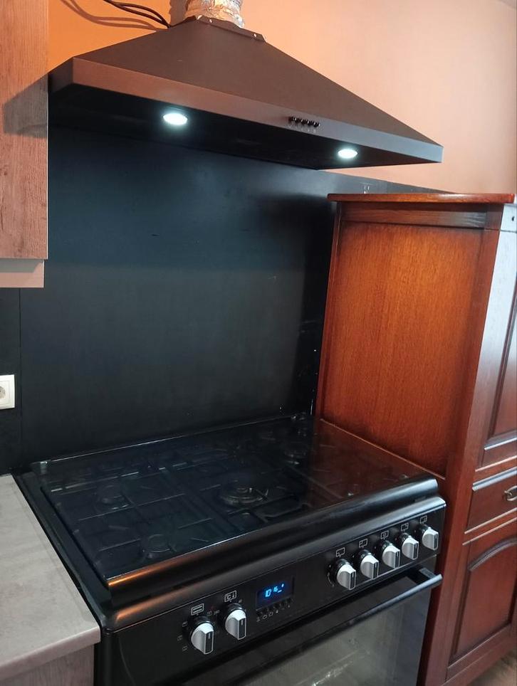 5-pits Gasfornuis met Wokbrander, Witgoed en Apparatuur, Fornuizen, Gebruikt, Vrijstaand, 5 kookzones of meer, 60 cm of meer, Ophalen