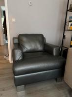 Grijze fauteuil van leer, Huis en Inrichting, Fauteuils, Ophalen, Gebruikt, 50 tot 75 cm, Leer