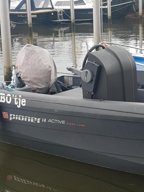 Pioneer 14 blackline stuurconsole 25 pk, Watersport en Boten, Vis- en Consoleboten, Zo goed als nieuw, 10 tot 30 pk, 3 tot 6 meter