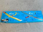 Earonaut Cat elektro balsa kit rc vliegtuig, Hobby en Vrije tijd, Modelbouw | Radiografisch | Vliegtuigen, Ophalen of Verzenden