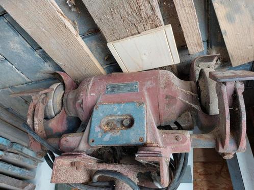 t.k. Slijpmachine 380 Volt, Doe-het-zelf en Verbouw, Gereedschap | Slijpmachines, Gebruikt, Werkbankslijpmachine, 1000 watt of meer