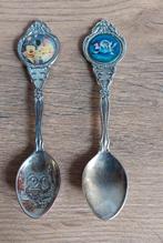 Twee lepeltjes 15 en 20 jaar bestaan Disneyland Parijs, Ophalen of Verzenden, Overige figuren, Gebruikt, Beeldje of Figuurtje