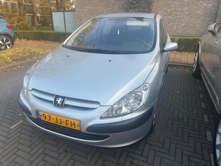 Peugeot 307 1.6 16V XR 5DR 2002 Grijs mag Zsm weg, Auto's, Peugeot, Particulier, ABS, Airbags, Airconditioning, Alarm, Boordcomputer