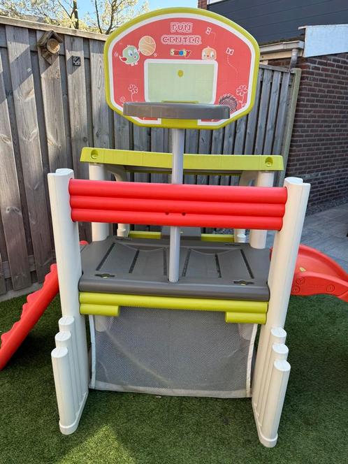 Smoby fun center, Kinderen en Baby's, Speelgoed | Buiten | Speelhuisjes, Zo goed als nieuw, Kunststof, Ophalen