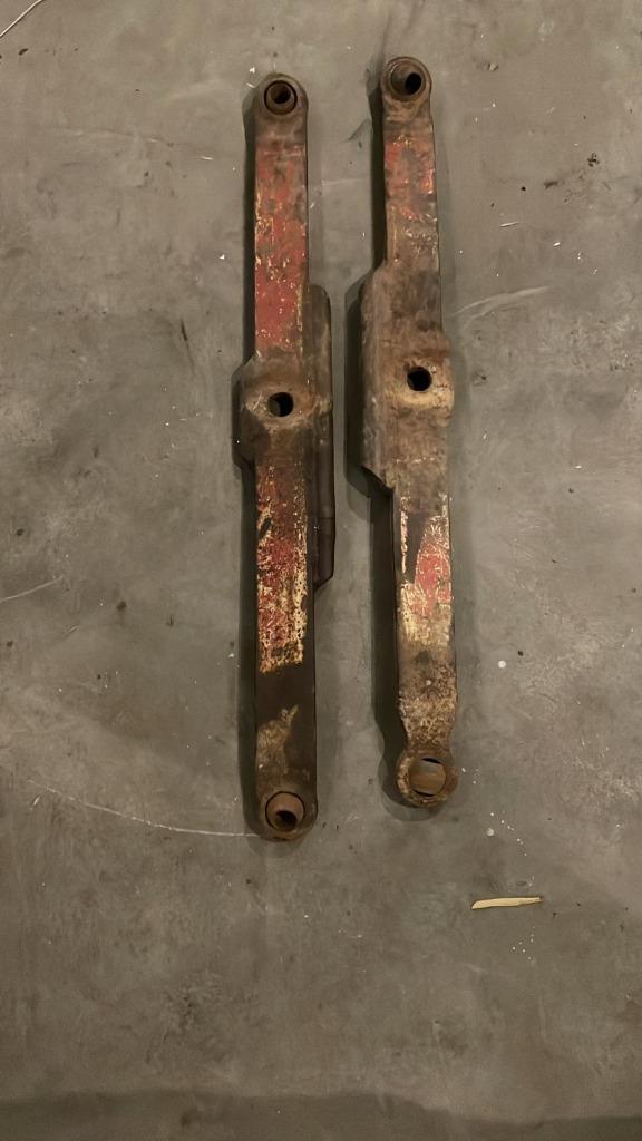 International diverse onderdelen, Zakelijke goederen, Agrarisch | Onderdelen | Banden, Velgen en Assen, Ophalen