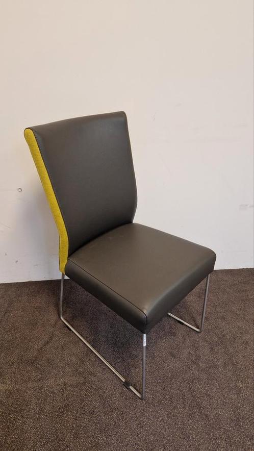 Eetkamerstoel in antraciet leder, Huis en Inrichting, Stoelen, Nieuw, Eén, Grijs, Ophalen