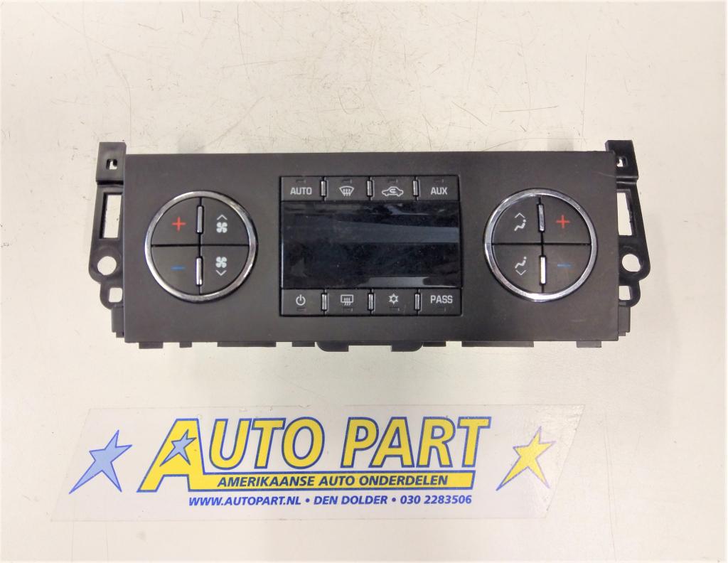 Chevrolet Suburban kachelbediening 2007-2011, Auto-onderdelen, Gebruikt, Info@gm.com, Chevrolet, Ophalen of Verzenden