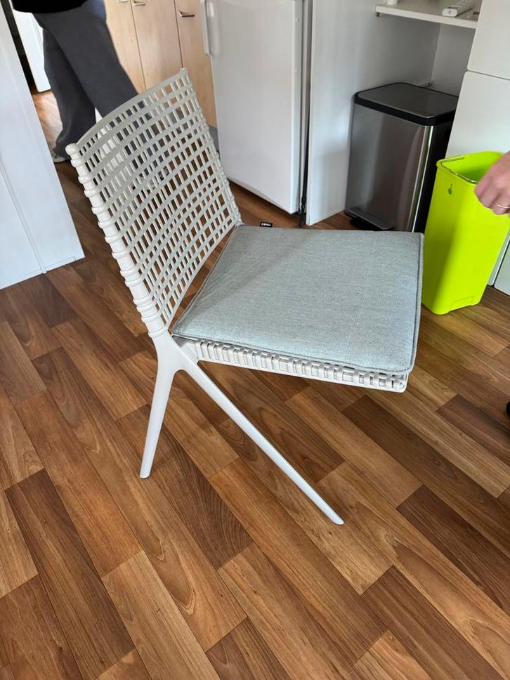 Tribu Bistro Set - Tafel & 4 Stoelen (Lichtgroen), Huis en Inrichting, Stoelen, Zo goed als nieuw, Vier, Kunststof, Overige kleuren