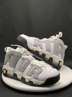 NIKE AIR MORE UPTEMPO GREY WOLF SOLAR FLARE maat 44, Nieuw, Ophalen of Verzenden, Sneakers of Gympen, Nike air max