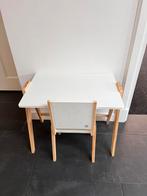 Kinderbureau met stoeltje, Ophalen, Zo goed als nieuw, Tafel(s)