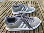 Adidas sneskers grijs maat 40 ZGAN, Ophalen of Verzenden, Zo goed als nieuw, Grijs, Sneakers of Gympen