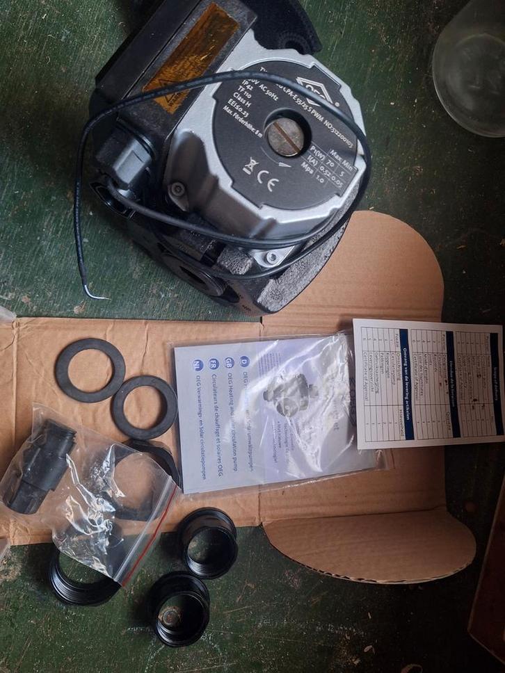 OEG Circulatiepomp PWM aansturing max 8m opvoerhoogte, Doe-het-zelf en Verbouw, Verwarming en Radiatoren, Nieuw, Cv-ketel of Combi-ketel