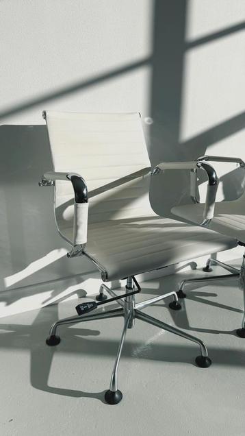 4x wit/chrome Manager Jordan 7 bureaustoelen met lage rug