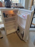 Tomado Mini Fridge, Witgoed en Apparatuur, Ophalen, Zonder vriesvak, Minder dan 85 cm, 45 tot 60 cm