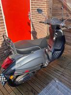 Vespa Sprint, Fietsen en Brommers, Scooters | Vespa, Benzine, Maximaal 45 km/u, Gebruikt, Ophalen of Verzenden