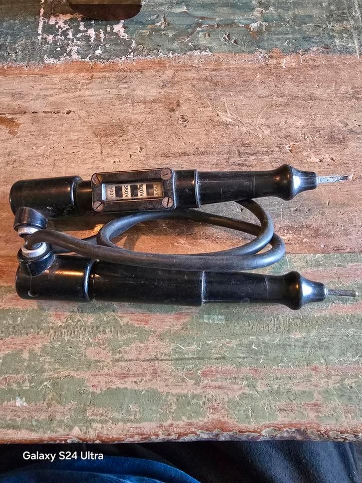 Spanningsmeter Antieke, Antiek en Kunst, Antiek | Gereedschap en Instrumenten, Ophalen