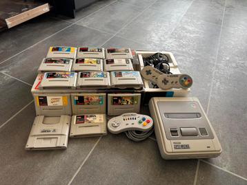 Mooie snes in doos, 13games, 3controllers en super gameboy beschikbaar voor biedingen