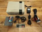 Orginele NES + Controller + Mario Bros / Duck Hunt, Spelcomputers en Games, Spelcomputers | Nintendo NES, Ophalen, Gebruikt, Met 1 controller