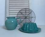 Vintage puddingvorm met bord + schenkkan / kleur zeegroen, Ophalen of Verzenden, Gebruikt