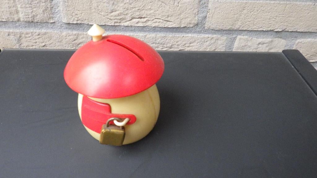 mooie retro paddestoel als spaar pot, Ophalen of Verzenden, Overige typen