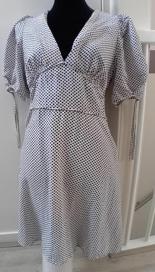 jurk,maat 42/44,wit,zwart,zomer,vakantie,elegant,zomerjurk, Kleding | Dames, Jurken, Zo goed als nieuw, Maat 42/44 (L), Wit, Boven de knie