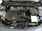 Mercedes-Benz A-klasse 180 AMG Line / Stoelverwarming / Acht, 65 €/maand, 136 pk, 4 cilinders, Blauw