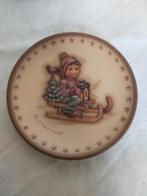 Klein bordje Goebel hummel, reproductie uit 1995., Ophalen of Verzenden, Hummel