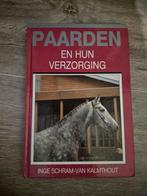 Paarden en hun verzorging - Inge Schram-van Kalmthout, Ophalen of Verzenden, Gelezen, Overige onderwerpen, Inge Schram-van Kalmthout