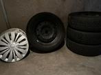 Continental Winterbanden 185/60R15 - Suzuki Ignis, Ophalen, Gebruikt, 15 inch, Banden en Velgen