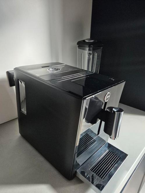Jura A1 met garantie en onderhoudsbeurt, Witgoed en Apparatuur, Koffiezetapparaten, Koffiemachine, Afneembaar waterreservoir, Ophalen of Verzenden