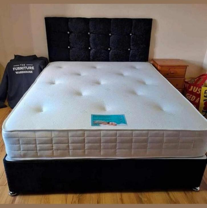 Elegant Divanbed – Gloednieuw, Huis en Inrichting, Slaapkamer | Beddengoed, Nieuw, Tweepersoons, Verzenden