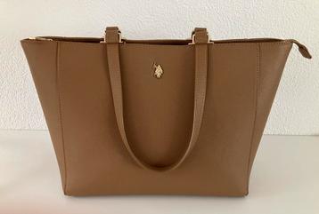 Shopper U.S. Polo Assn kleur lichtbruin / licht camel beschikbaar voor biedingen