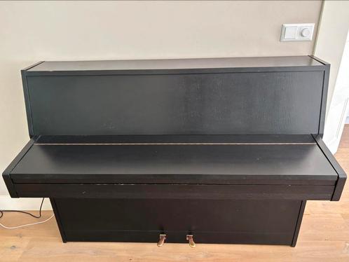 Zwarte piano inclusief pianokruk, Muziek en Instrumenten, Piano's, Gebruikt, Zwart, Ophalen