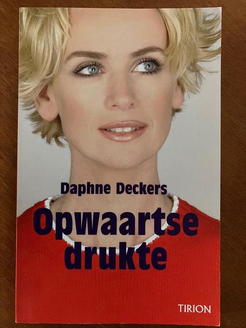 Opwaartse druk - Daphne Deckers (columns), Boeken, Essays, Columns en Interviews, Gelezen, Eén auteur, Verzenden