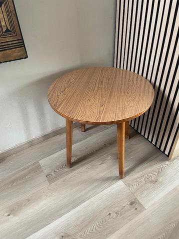 VTG Retro Walnoot Fineer Side Table ''Tijsselings'' 1960s beschikbaar voor biedingen