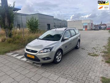 Ford Focus Wagon 1.6 Comfort Clima.Navi beschikbaar voor biedingen