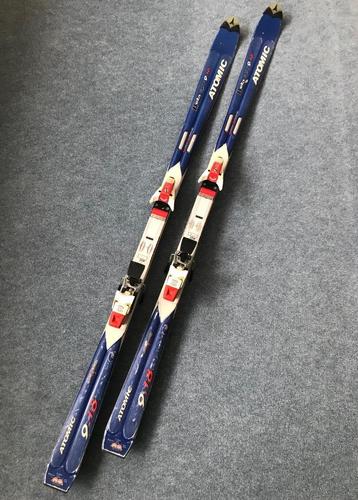 Carve ski's Atomic 180 cm