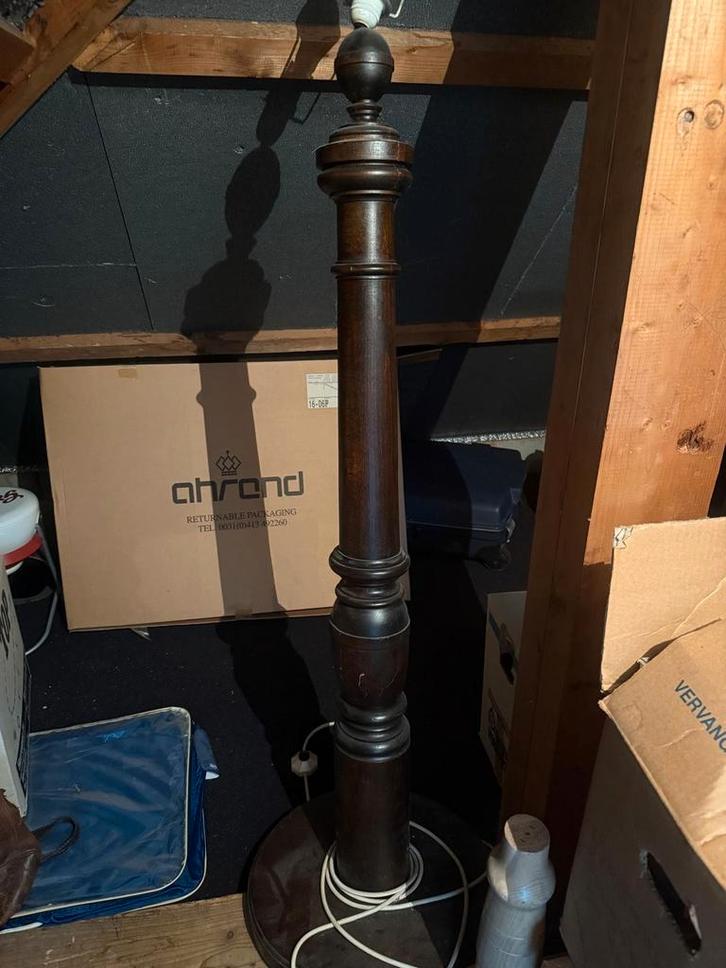 Antieke Lampenvoet - Trapleuning Hergebruikt, Huis en Inrichting, Lampen | Vloerlampen, Gebruikt, 100 tot 150 cm, Hout, Ophalen