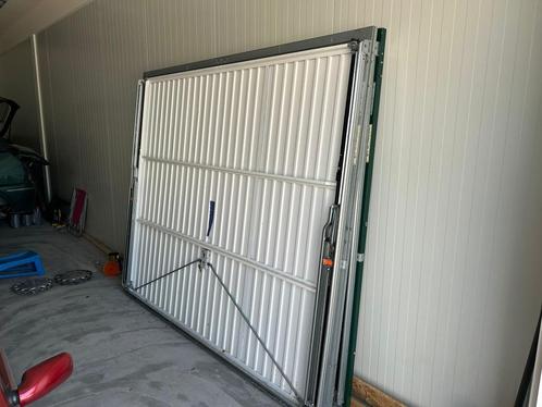 Hormann nieuwe garagedeur kanteldeur berry 2375 x 2000 mm, Doe-het-zelf en Verbouw, Deuren en Horren, Nieuw, Garagedeur, 200 tot 215 cm